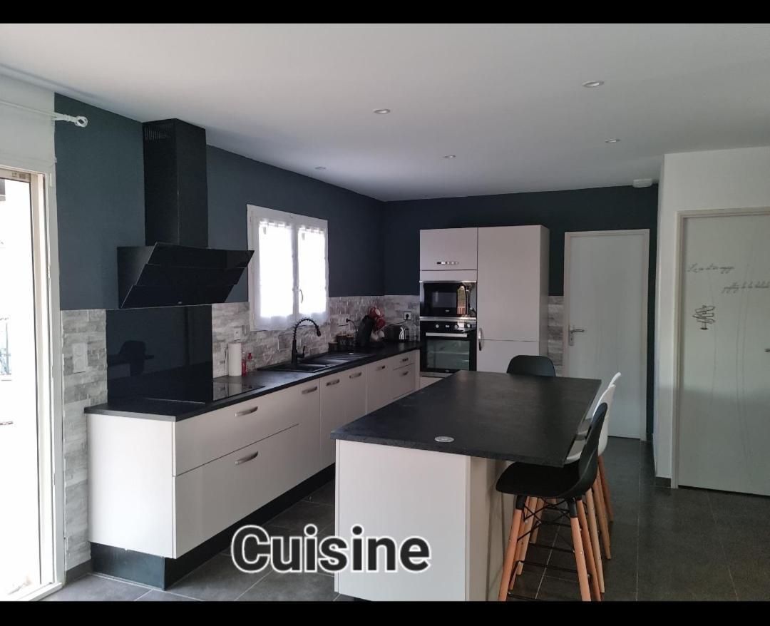 Maison 8 Couchages Clim, Plage A Pied, Petite Piscine Port-la-Nouvelle Eksteriør bilde